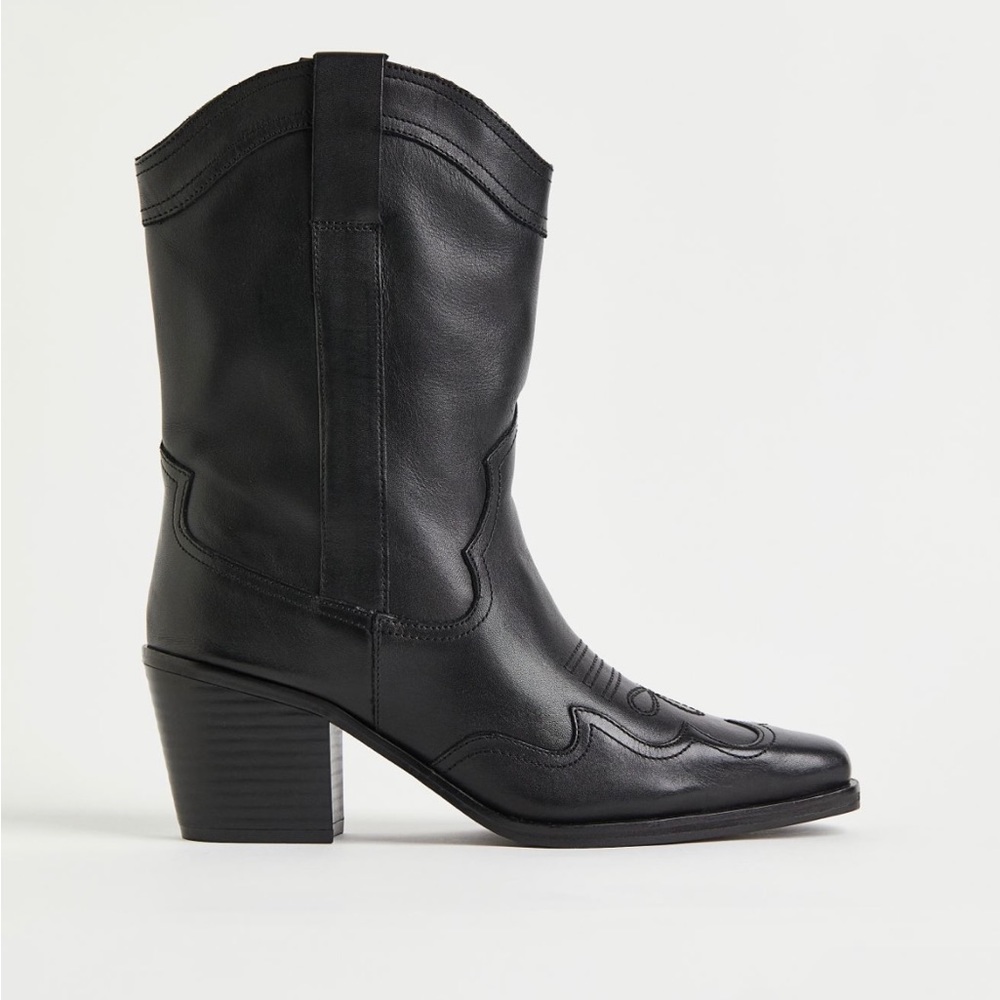 Cowboy style calf leather black boots